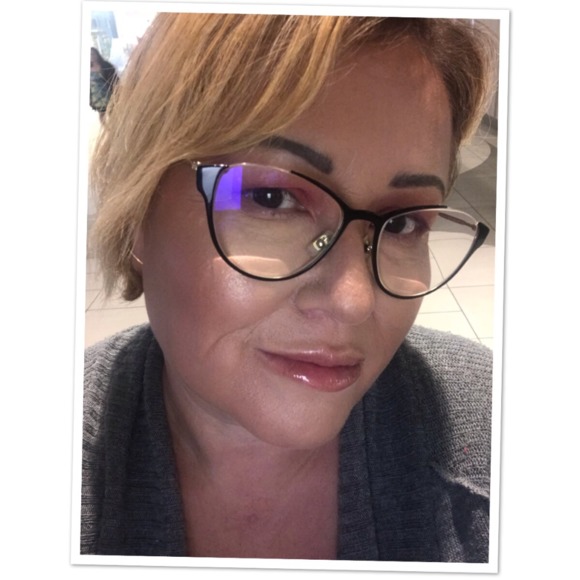lisaschroeder71